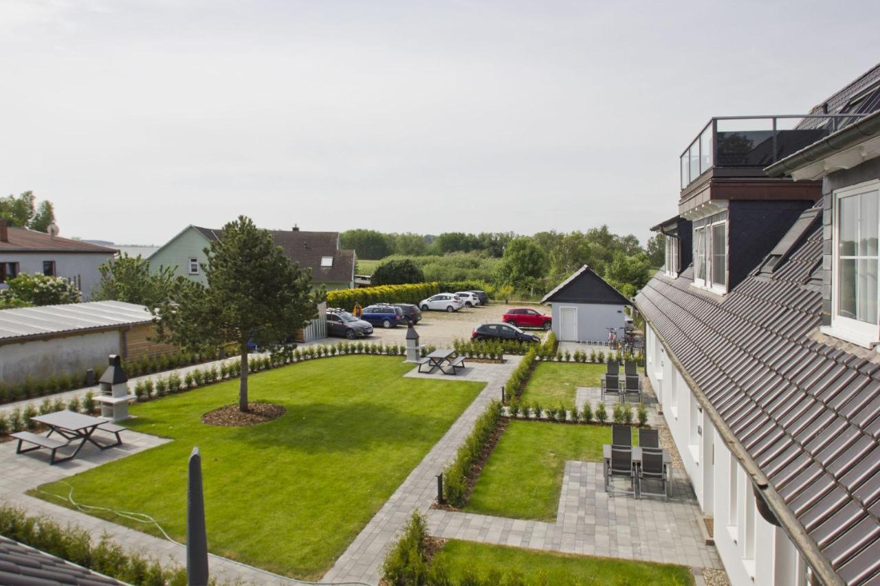 Moderne Ferienwohnung Mit Eigener Terrasse - Haus Inselwind Fewo Meersand Gross Zicker Exterior photo